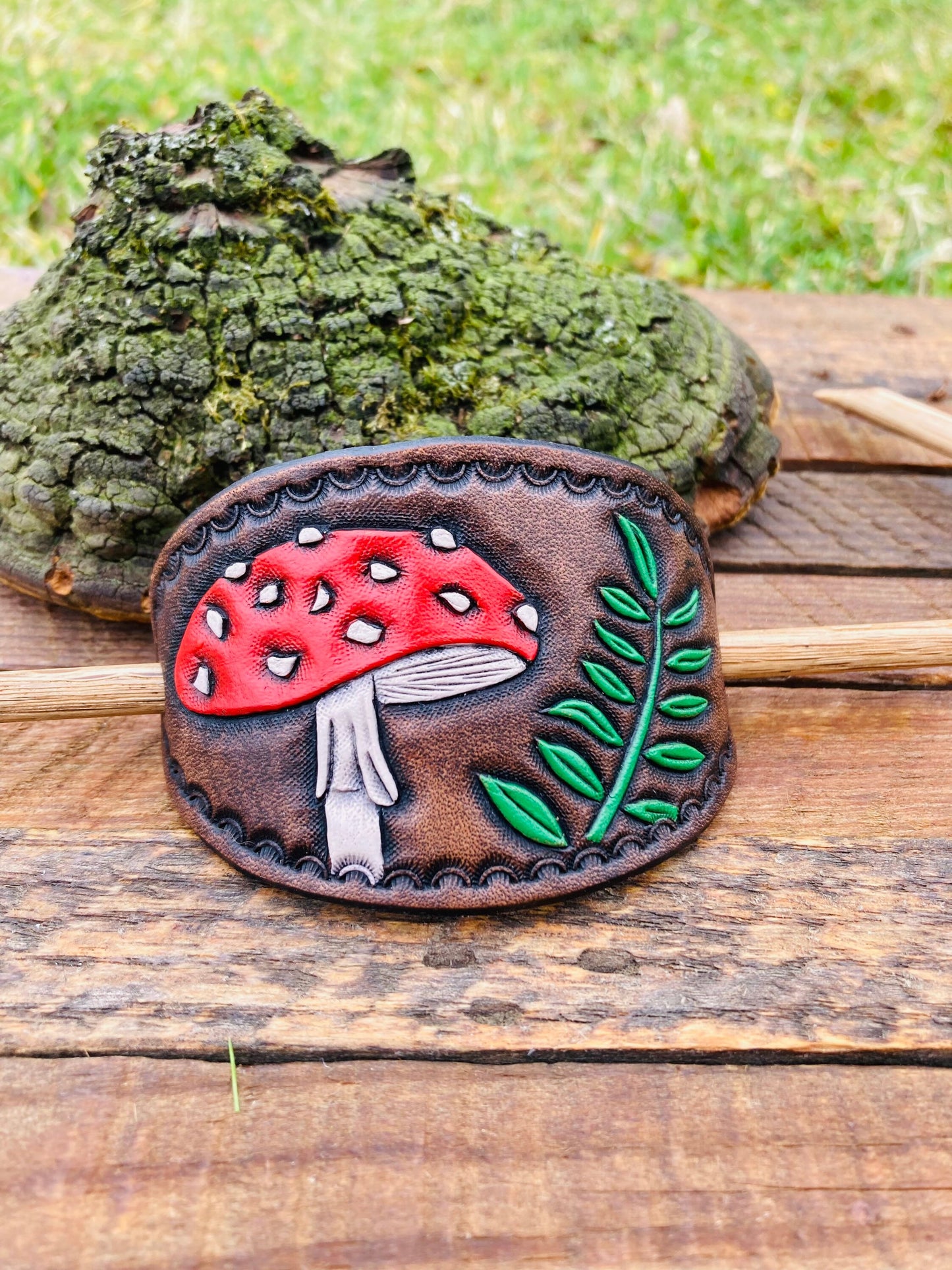 Hair Barrette: Amanita & Leaf