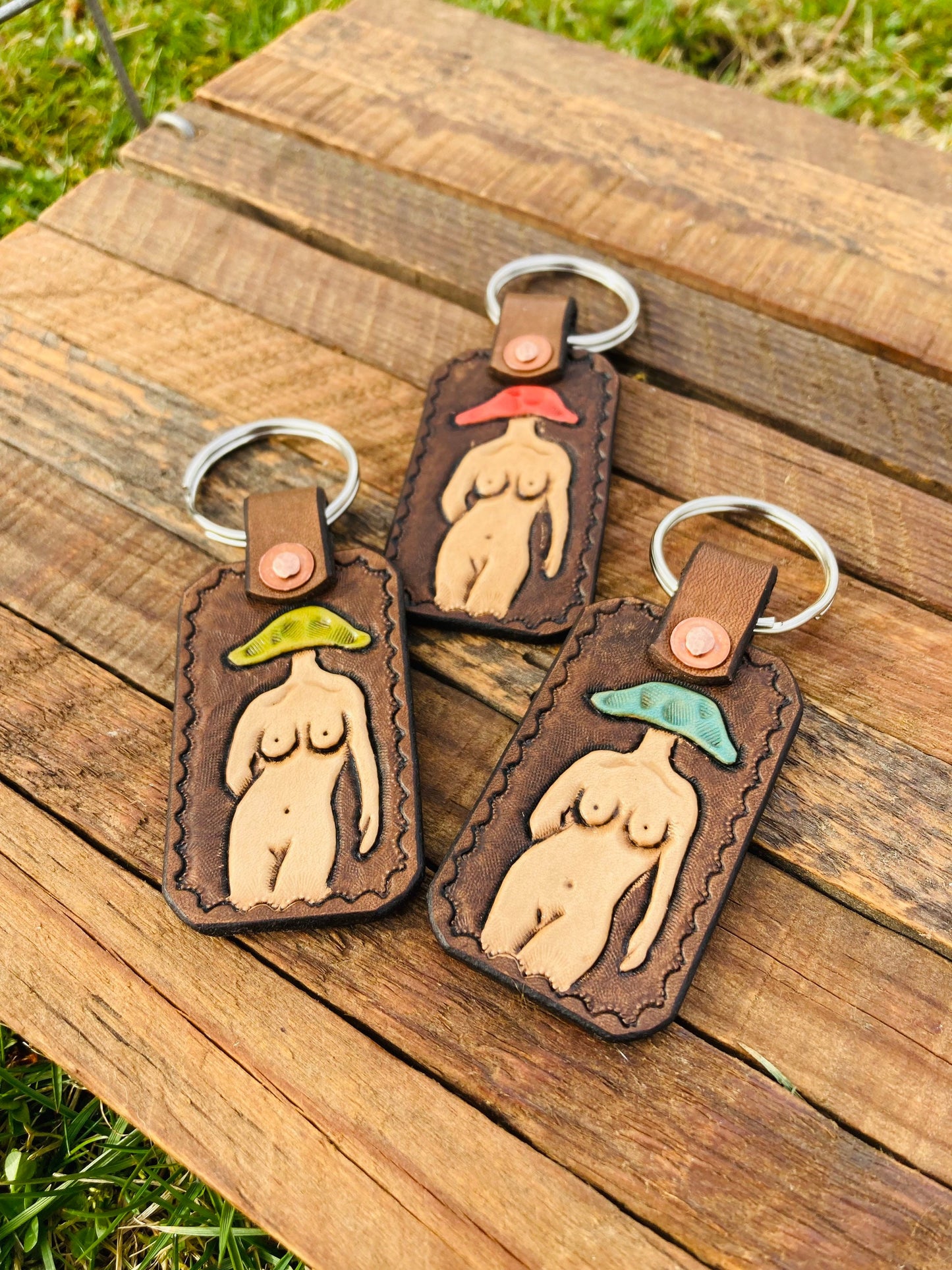 keychains: Mushladies