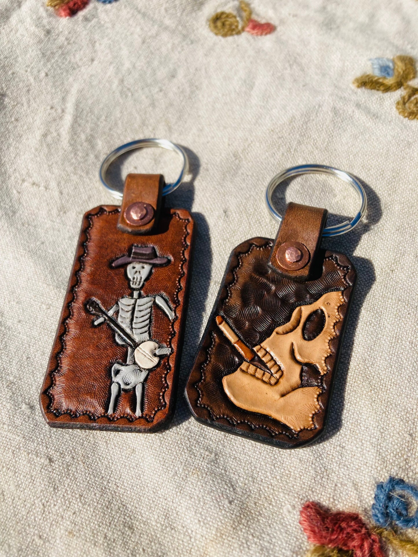 Keychain: Skeleton Batch