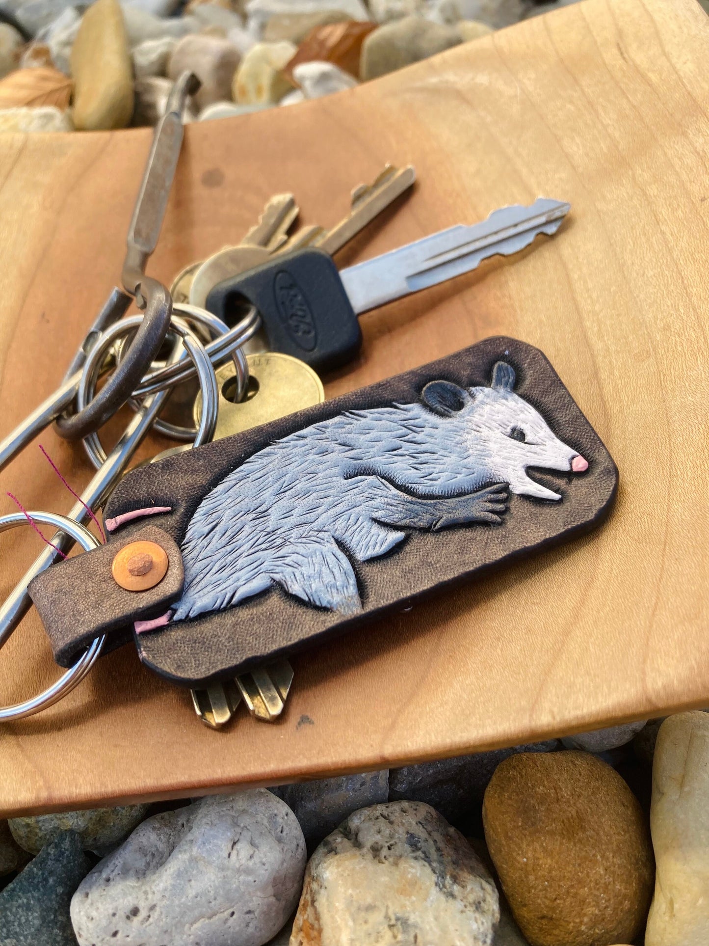 Keychain: Opossum