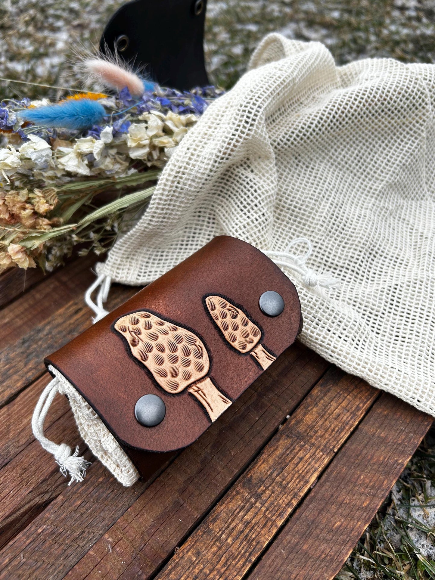 Foraging Bag: Morel